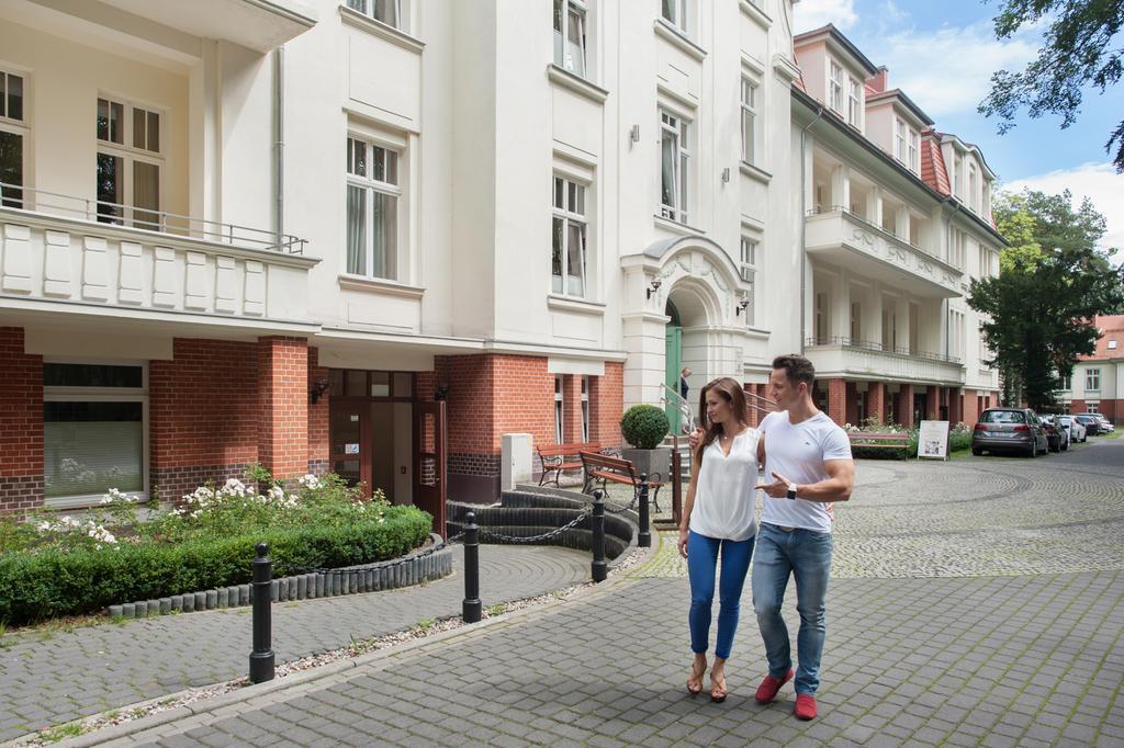 Hotel Cesarskie Ogrody Świnoujście Exterior foto